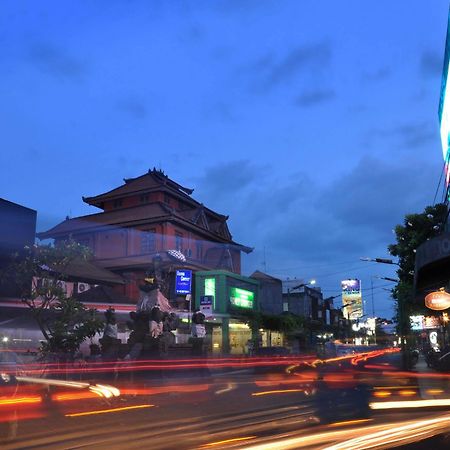 Bemo Corner Guest House Kuta Lombok Exterior foto