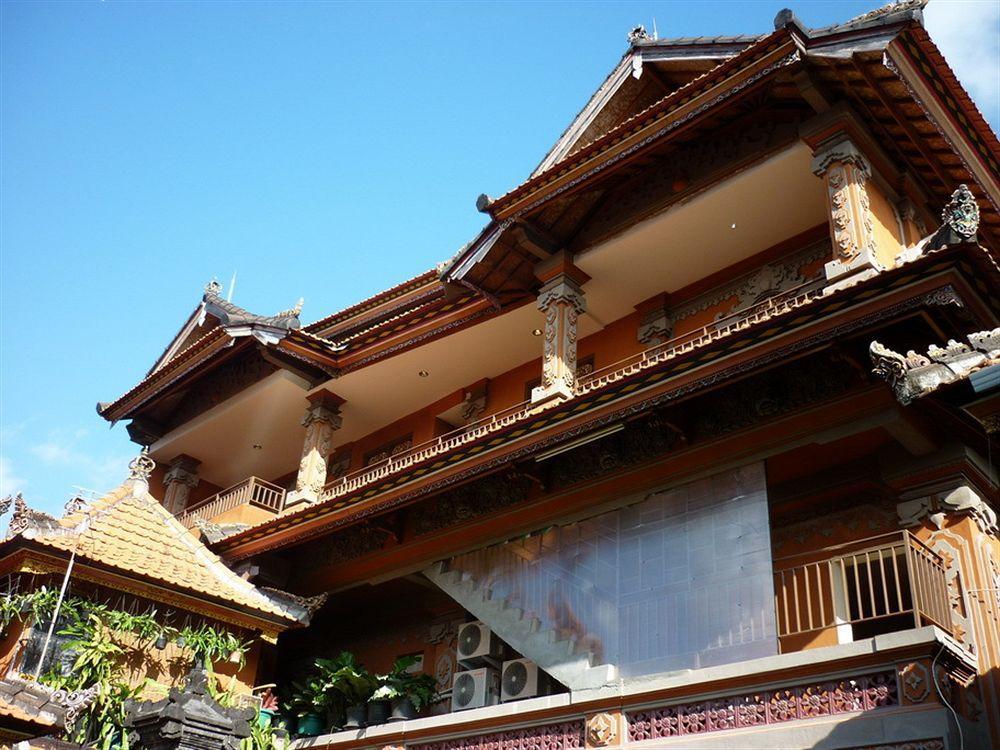 Bemo Corner Guest House Kuta Lombok Exterior foto